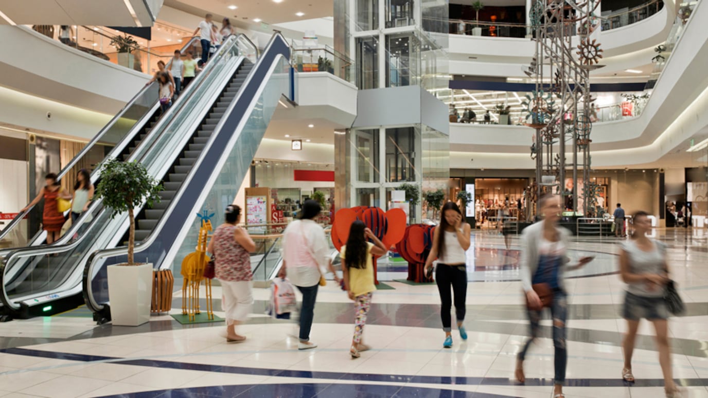 retail shopping mall