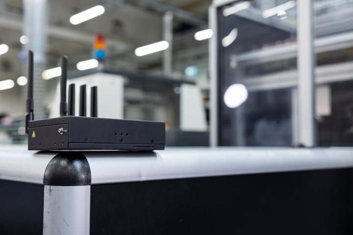 Nokia Industrial ruggedized 5G indoor field router