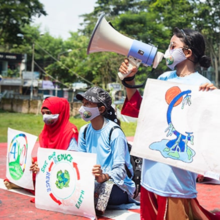 Children protesting for climate