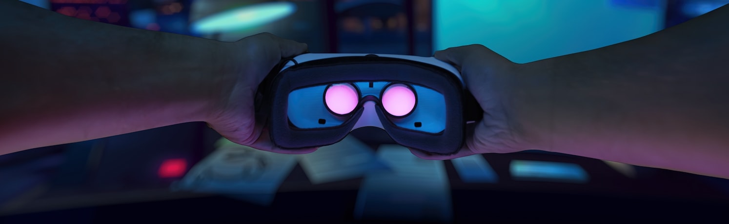 metaverse full width