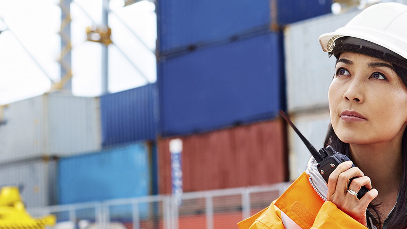 A port operator taking inventory on a ruggadized device