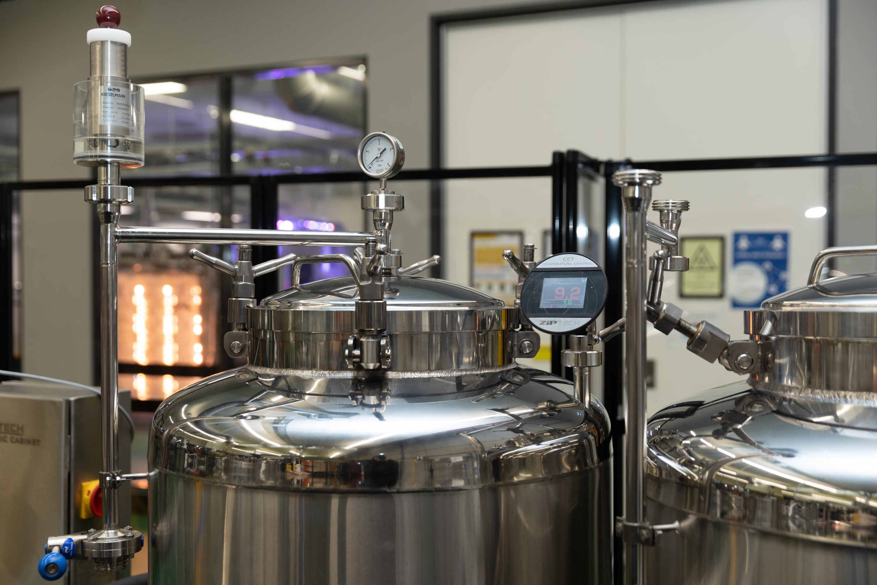 5G-connected digital microbrewery	