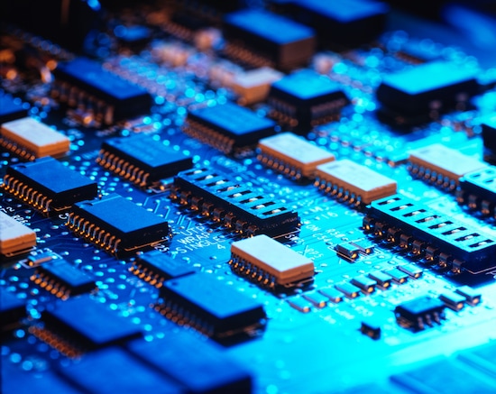1) 1956, Physics – The transistor