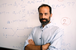 Dimitris Schoinianakis