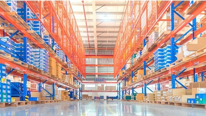 Nokia AIMS new automated inventory counting feature enables an accurate count of all visible boxes or items in an inventory location on a rack shelf – even those stacked multiple rows deep.