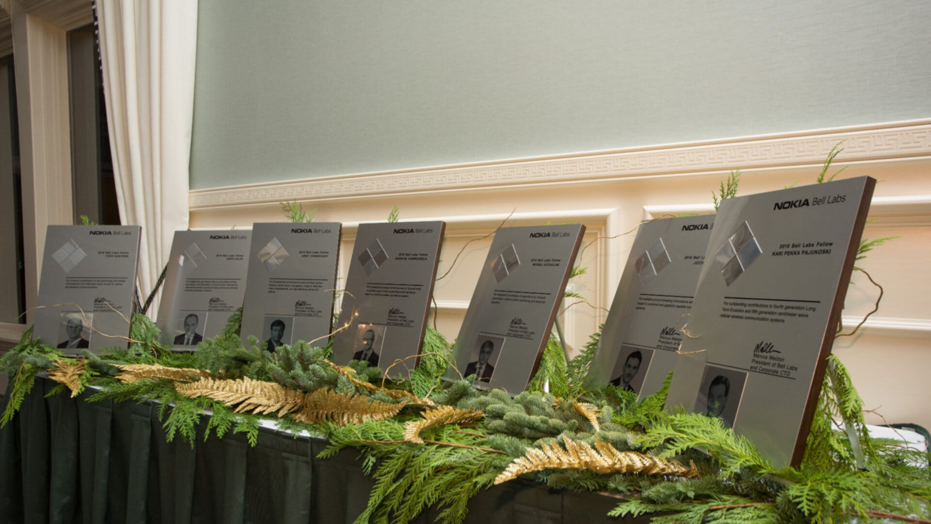 Bell labs fellows plaques
