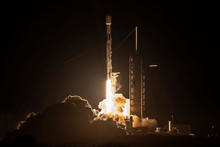 SpaceX rocket laucnh