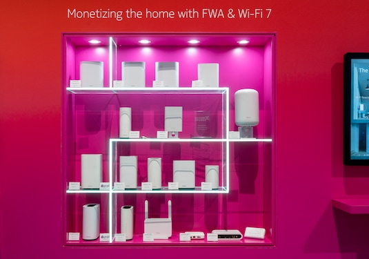 MWC25, 6 March