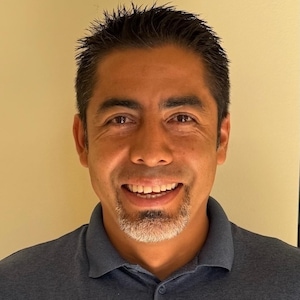 Miguel Flores Martinez