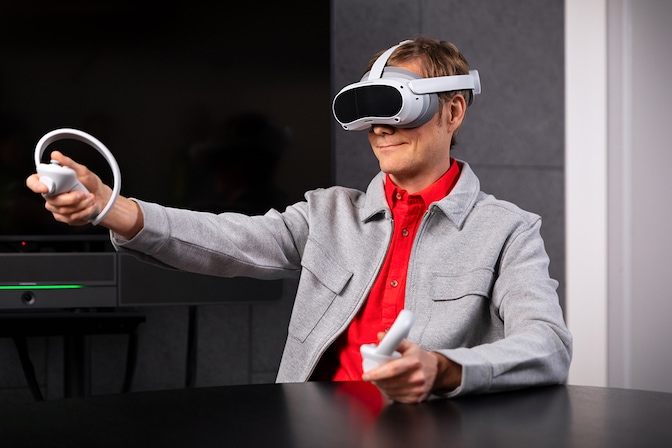 man with vr set