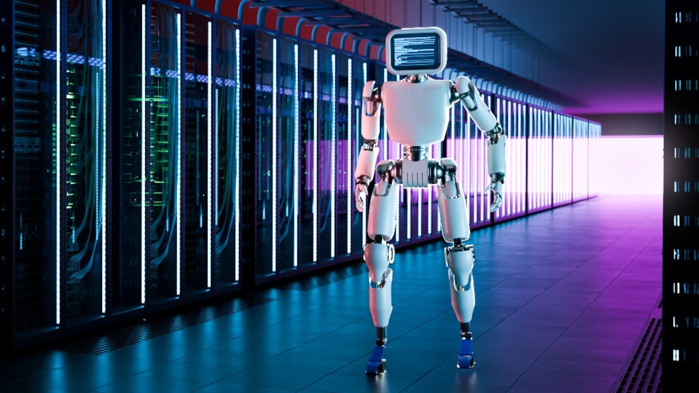 robo in server room
