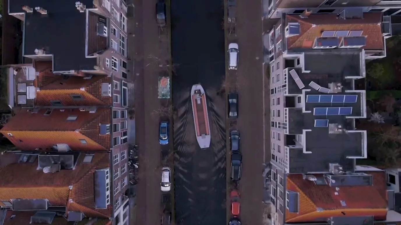 barges