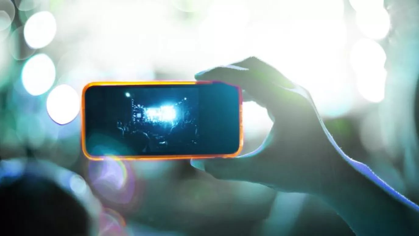 A wholesale business model for your optical network