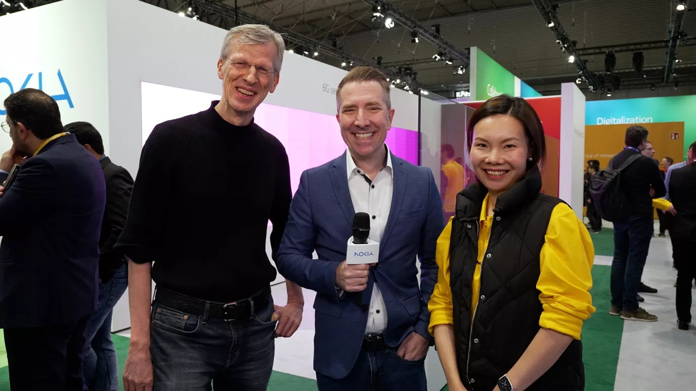 MWC23 Roving reporter Bell Labs