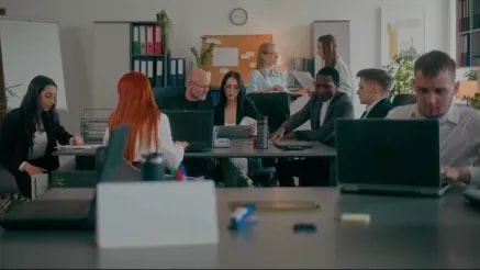 employees working in office
