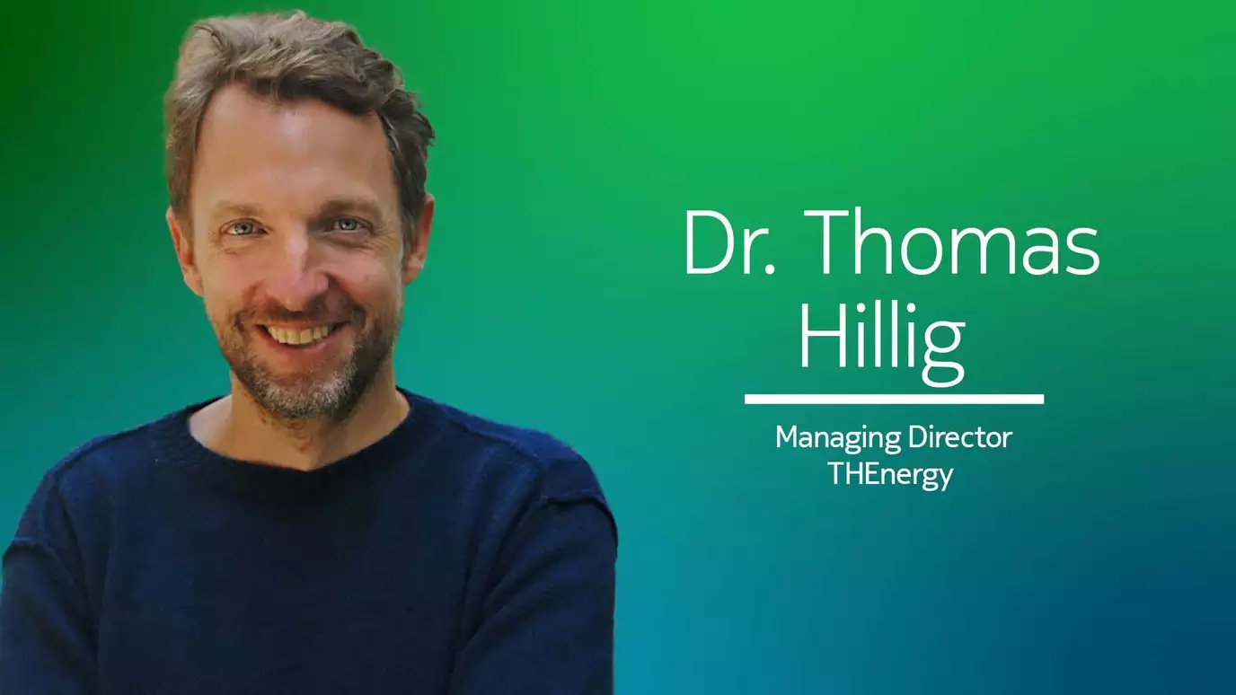 Dr Thomas Hillig