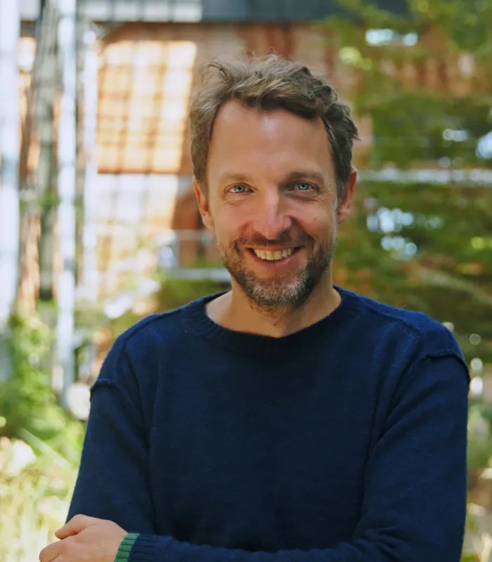 DR. THOMAS HILLIG