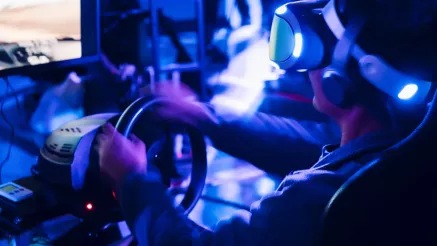 VR