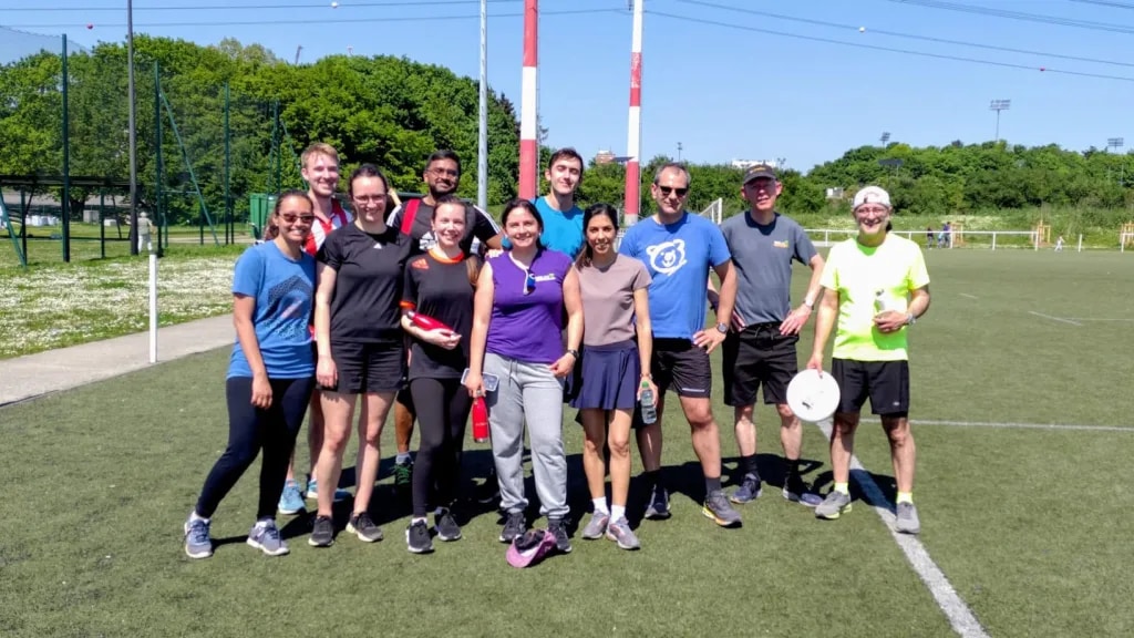 frisbee team