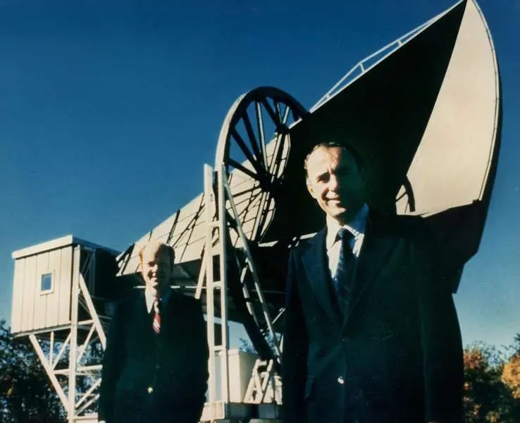 Robert Wilson and Arno Penzias at the Holmdel Horn Antenna