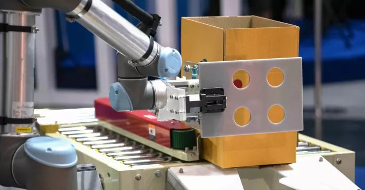 Industry 4.0 innovation thrives on collaboration: Advancing the 5G smart factory at ARENA2036