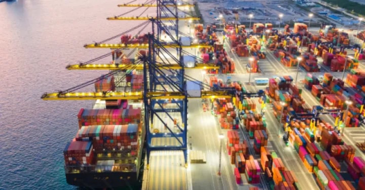 Accelerate Industry 4.0 connectivity with private wireless that bonds Wi-Fi with 4.9G/5G