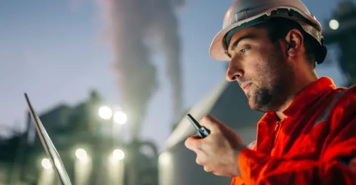 Protect and support lone workers in remote or hazardous environments