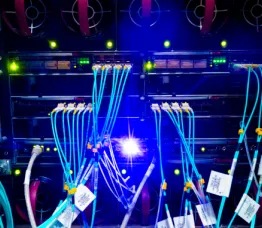 Designing the new data center fabric: Nokia SR Linux and Event-Driven Automation