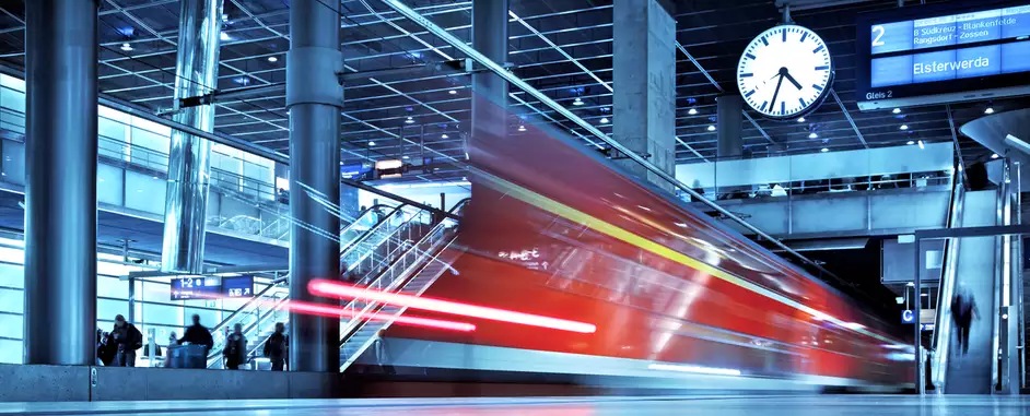 Catching the 5G train with CI/CD Services