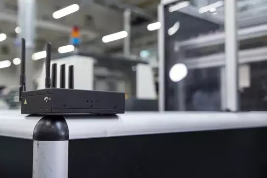 Nokia Industrial ruggedized 5G field router
