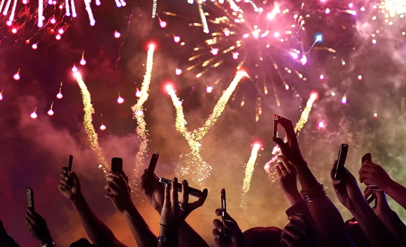 Fireworks and mobile devices