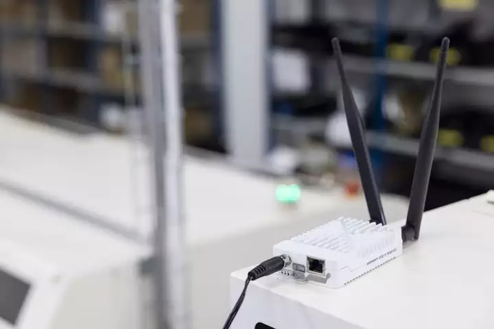 Nokia Industrial MulteFire router 700 user equipment