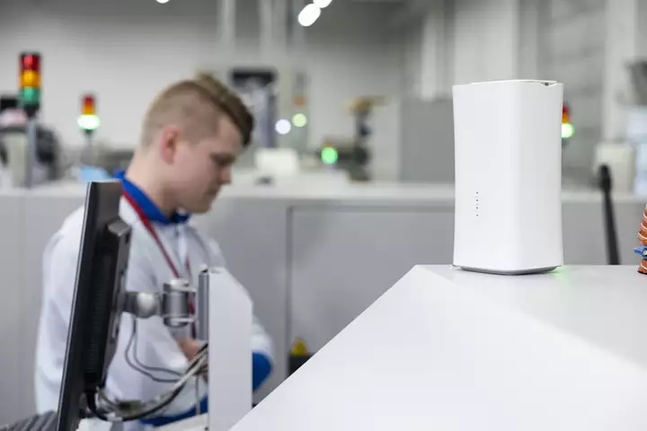 Nokia Industrial 5G CPE for indoor use