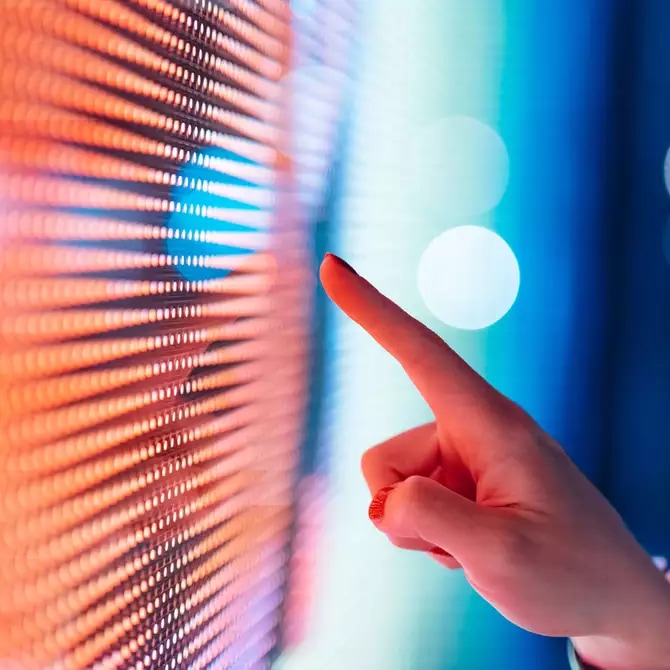 ai_ml_unleashes_the_full_potential_of_5g_advanced