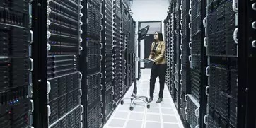 Enabling automated EVPN connectivity for data center fabrics