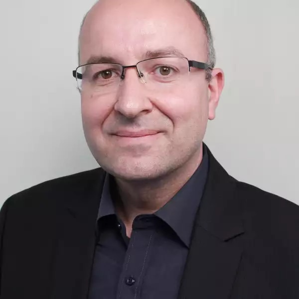nicolastikhomiroff